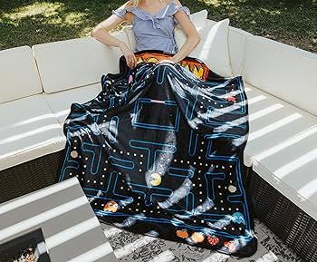 Maze Path Throw Blanket ブランケット Amazon.com: Toynk PAC-Man Classic Maze 45 x 60 Inch Throw